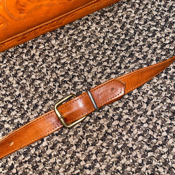 Flores' Bags Vintage Genuine Leather Hand Tooled Purse Floral Made in Mexico - Picture 9 of 9